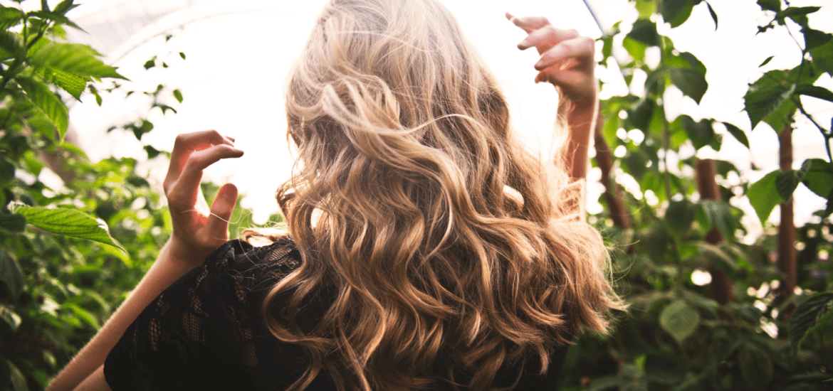 Cheveux : les bienfaits des huiles végétales